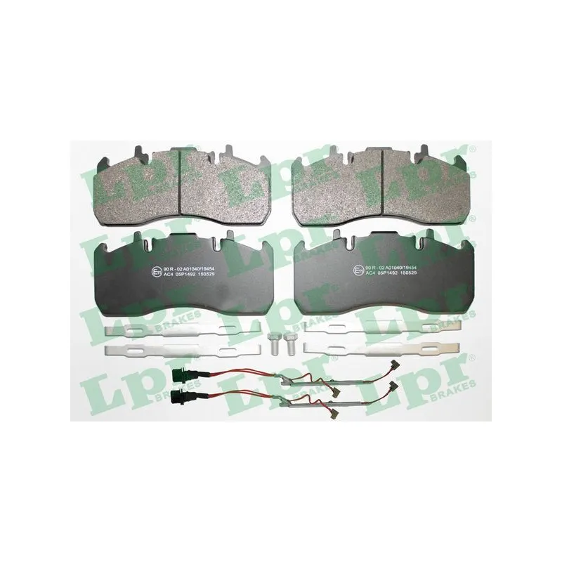 Jeu de 4 plaquettes de frein LPR 05P1492A