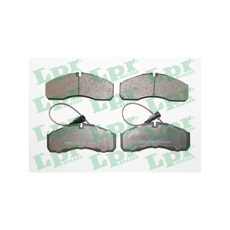 Jeu de 4 plaquettes de frein avant LPR 05P1664