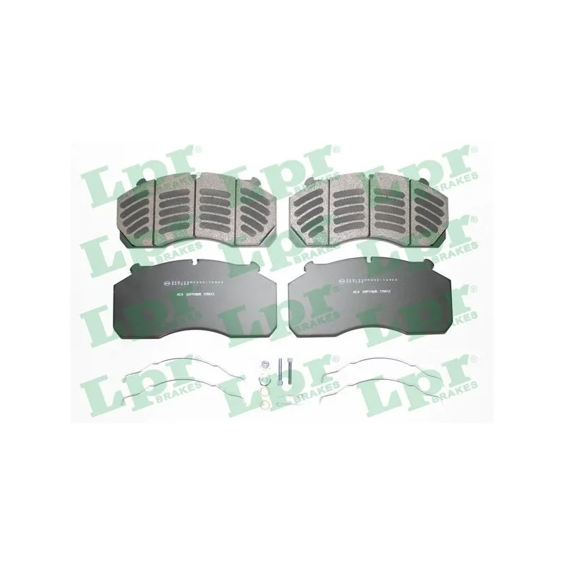 Jeu de 4 plaquettes de frein avant LPR 05P1182K