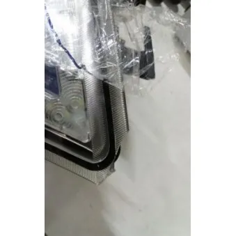 Projecteur principal TRUCKLIGHT HL-VO008L