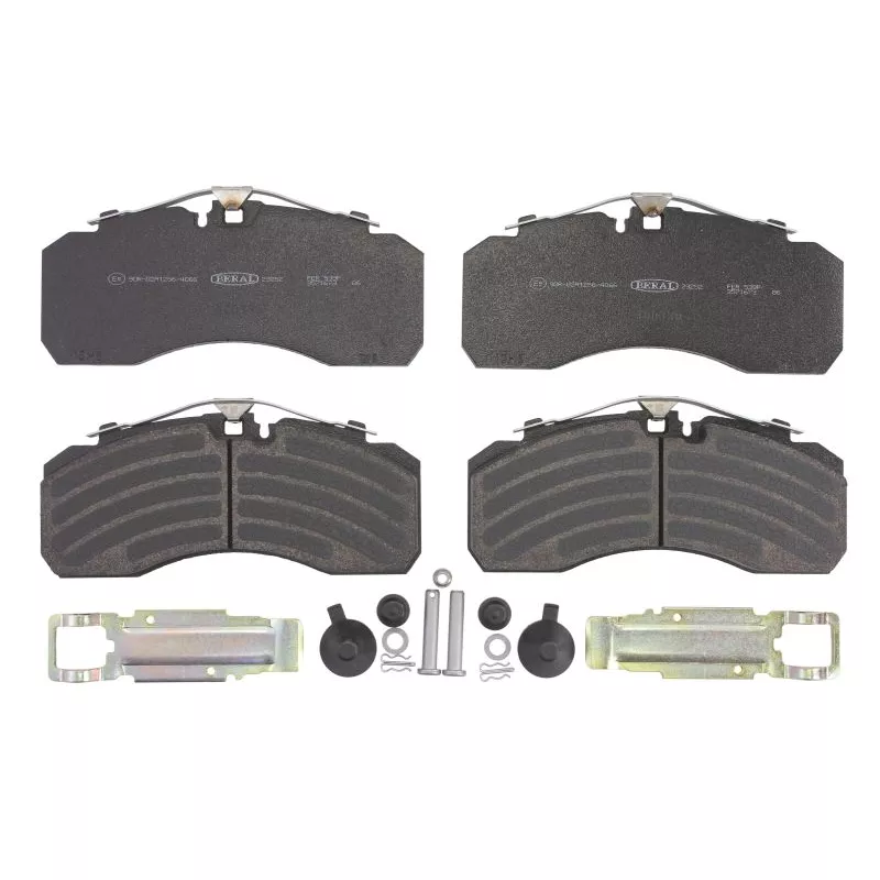 Jeu de 4 plaquettes de frein BERAL 29252 30,00 41 4 0539