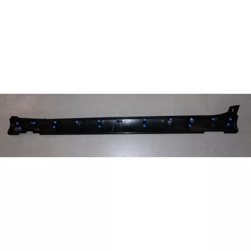 Baguette décorative pour le bas du châssis OE 98015217XT - Visuel 1