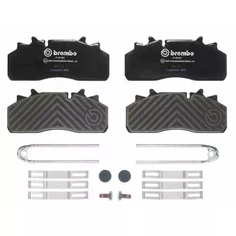 Jeu de 4 plaquettes de frein avant BREMBO P A8 001