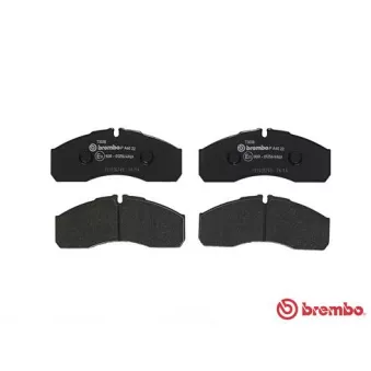 Jeu de 4 plaquettes de frein avant BREMBO P A6 022