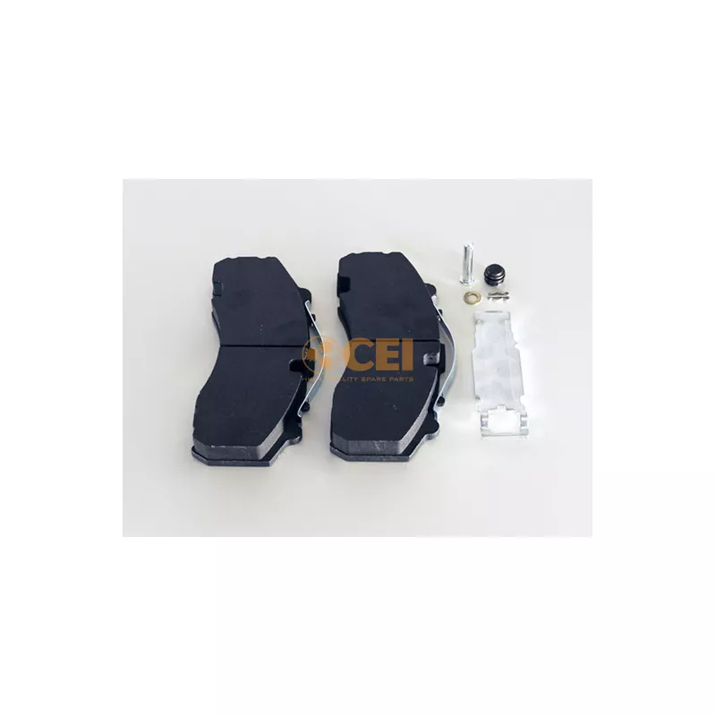 Jeu de 4 plaquettes de frein C.E.I. 584.005