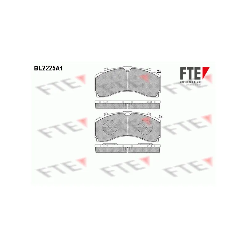 Jeu de 4 plaquettes de frein avant FTE BL2225A1