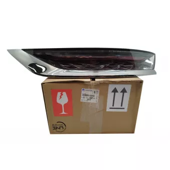 Feu arrière OE 9815722580