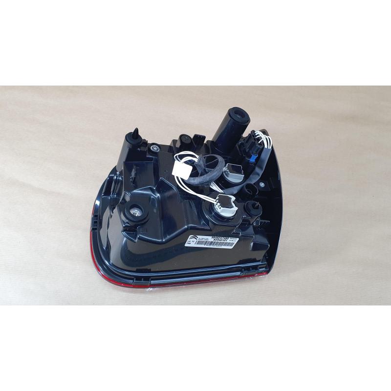 Feu arrière OE 9845247480 - Visuel 2